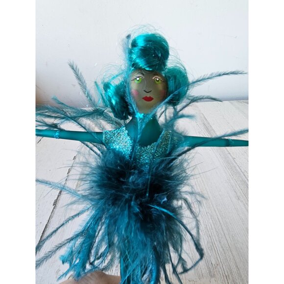 Katherine's collection green teal feather lady glass Italian style ornament Xmas - Picture 2 of 9